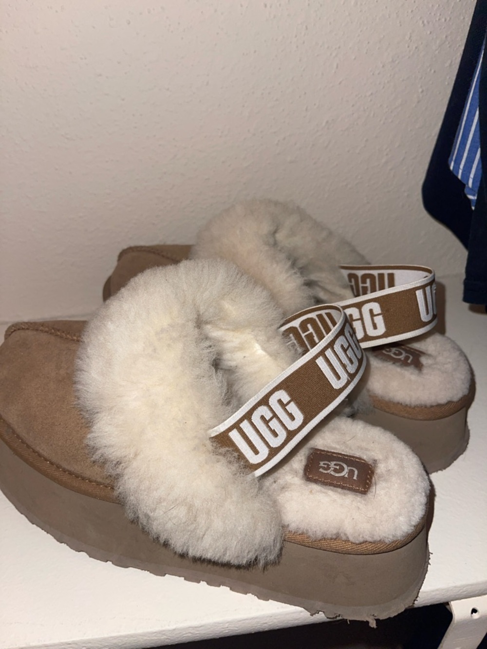 UGG Women's Suede Shearling Mule - Chestnut/Tan - Picture 2 of 4